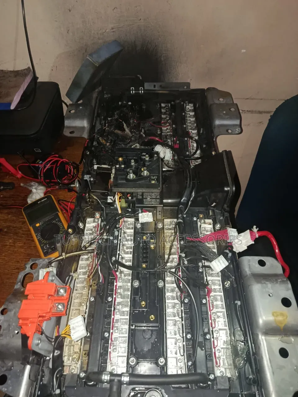 Nissan Epower Hybrid Battery Charging