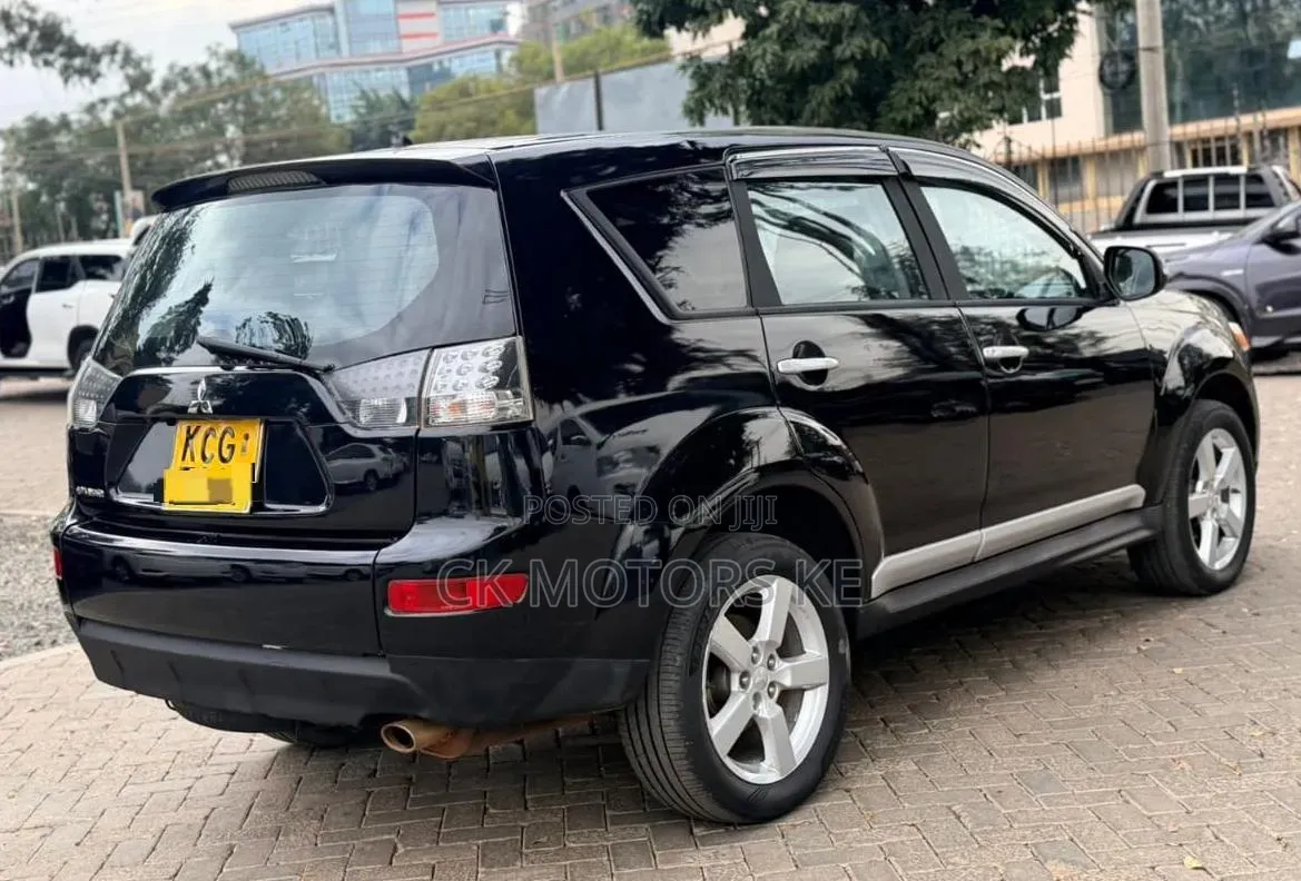 Mitsubishi Outlander 2009 Black