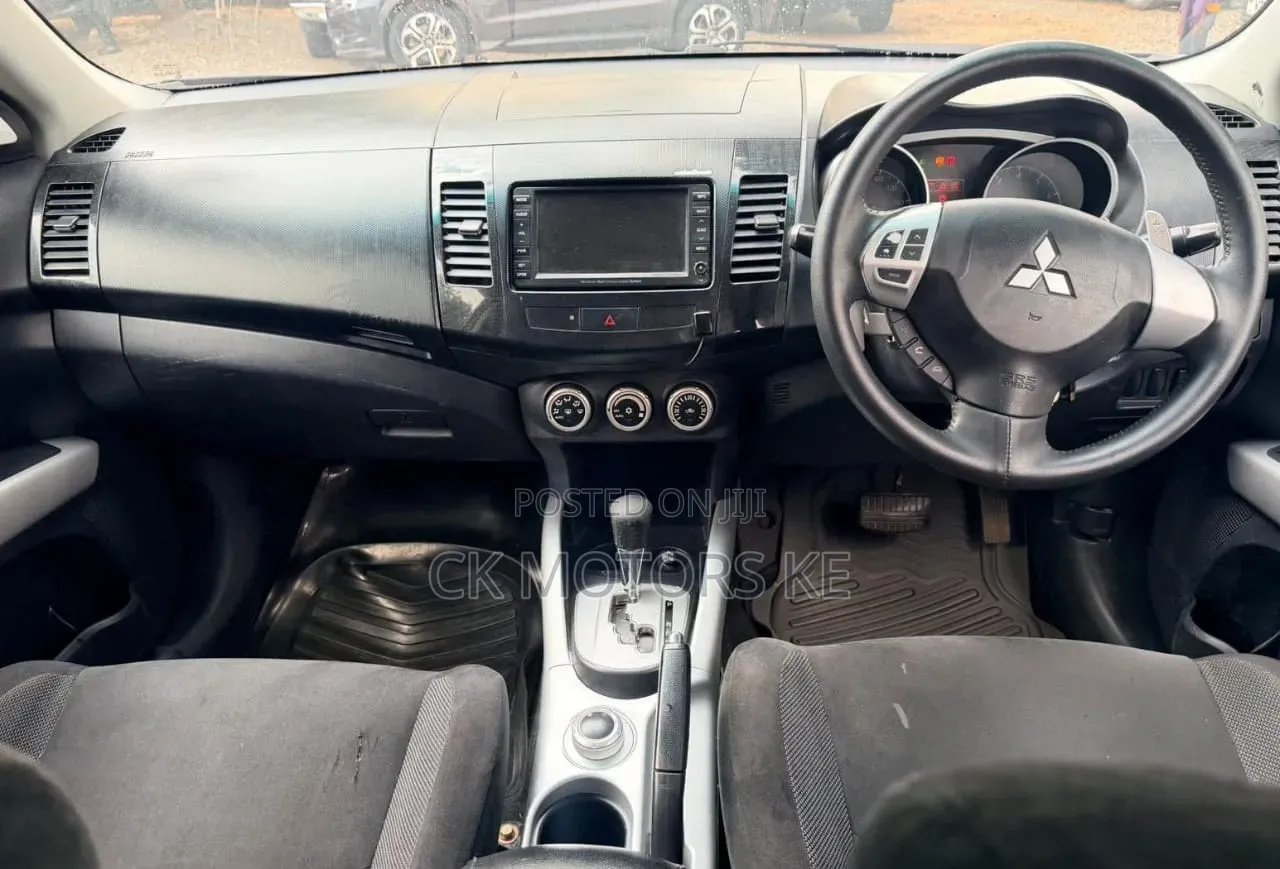 Mitsubishi Outlander 2009 Black