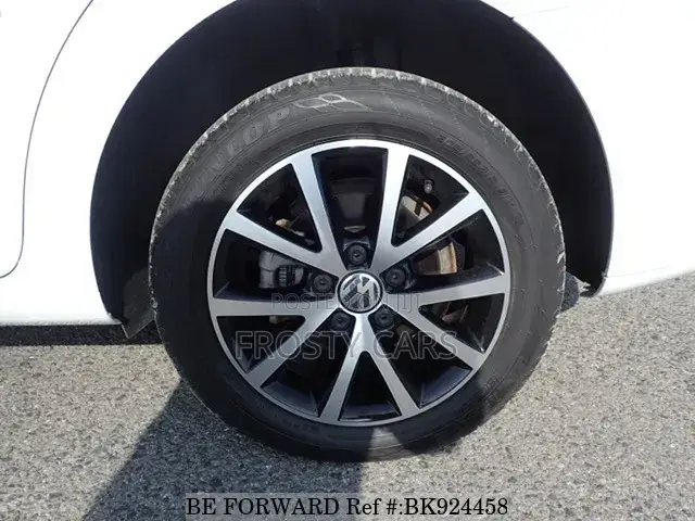 Volkswagen Touran 2015 White