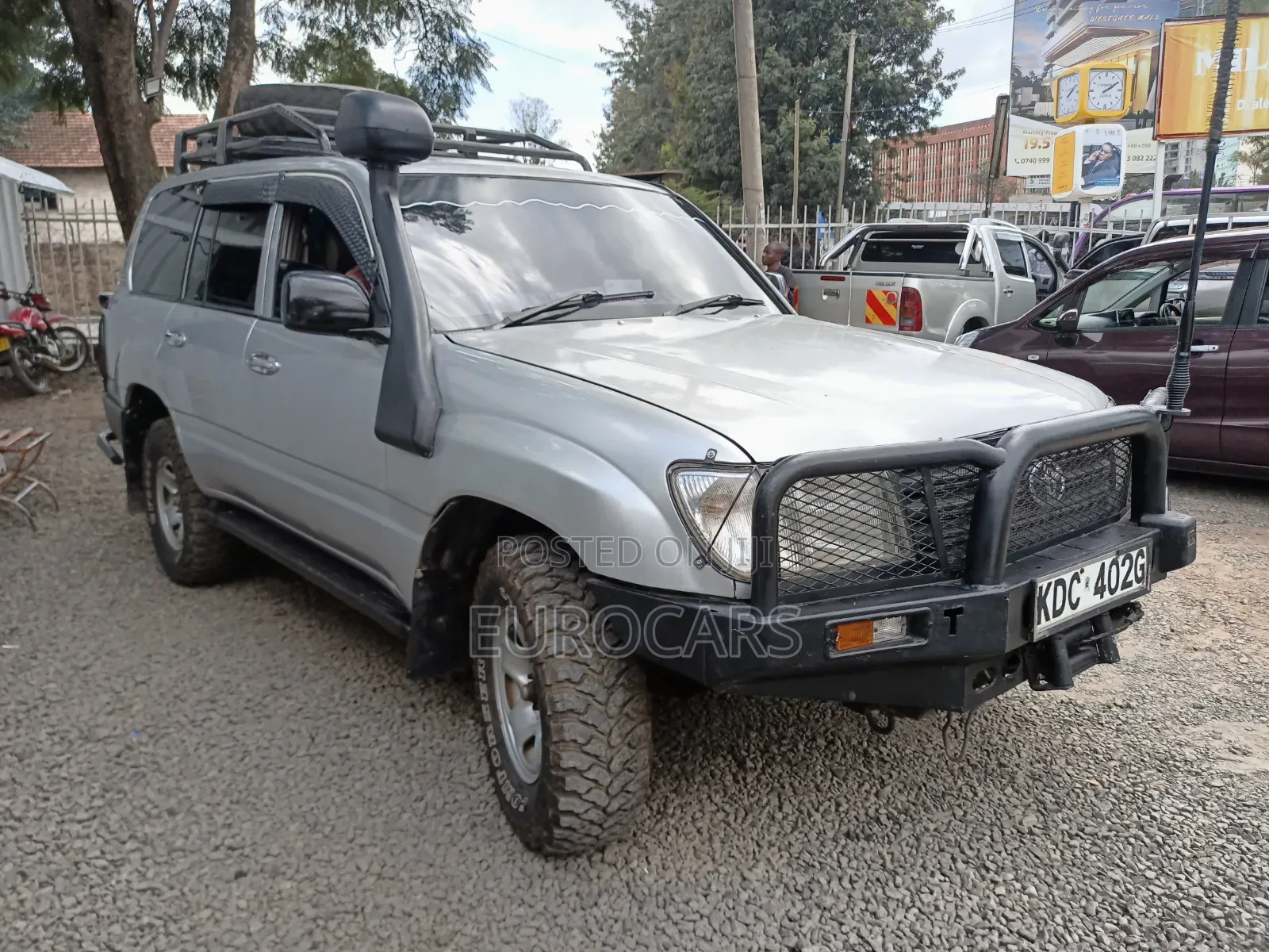 Toyota Land Cruiser 2004 Gray