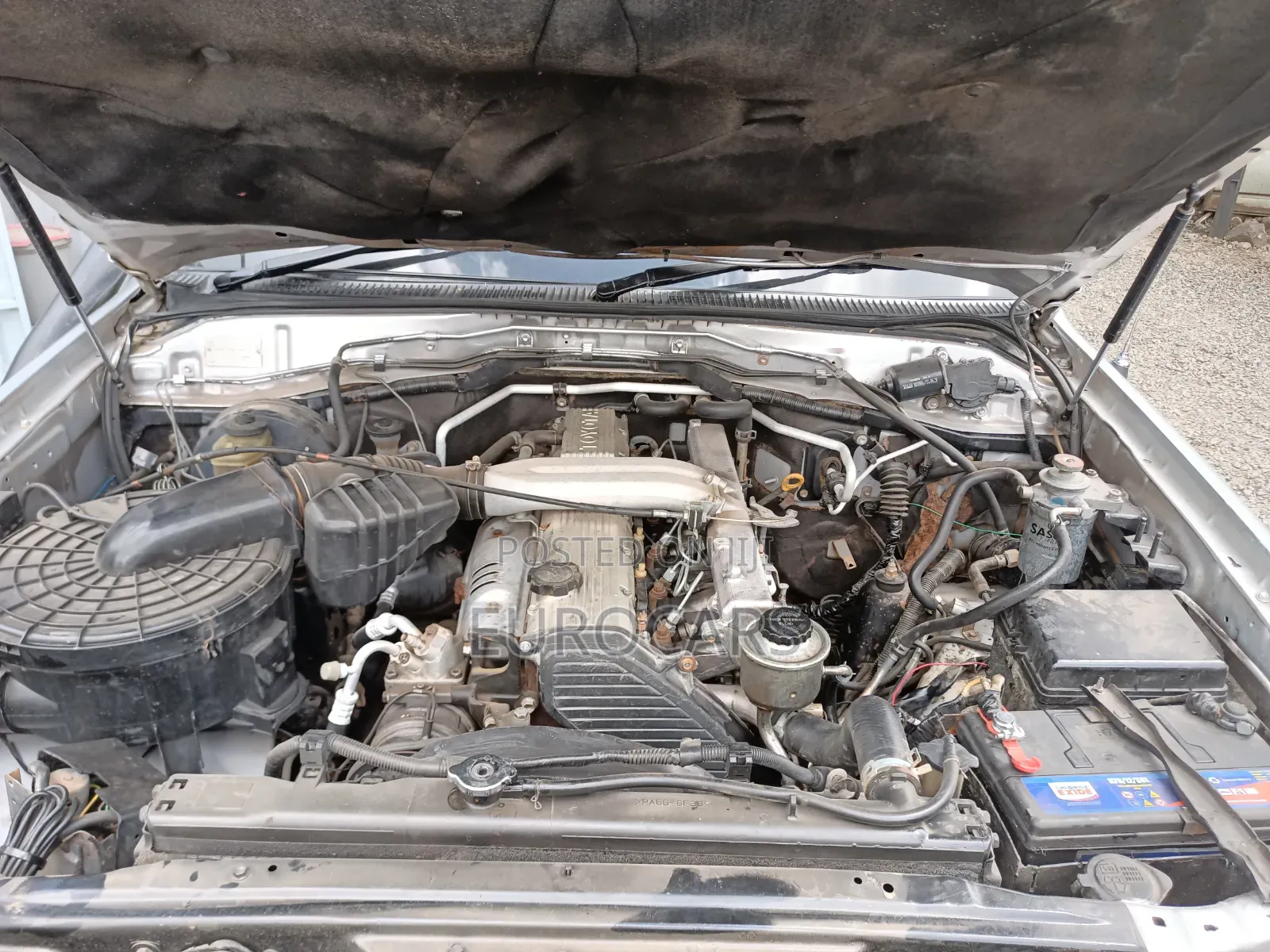 Toyota Land Cruiser 2004 Gray