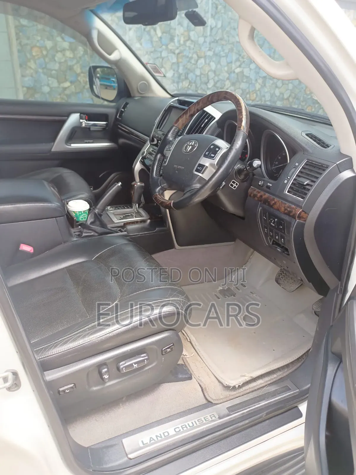 Toyota Land Cruiser 2014 Pearl
