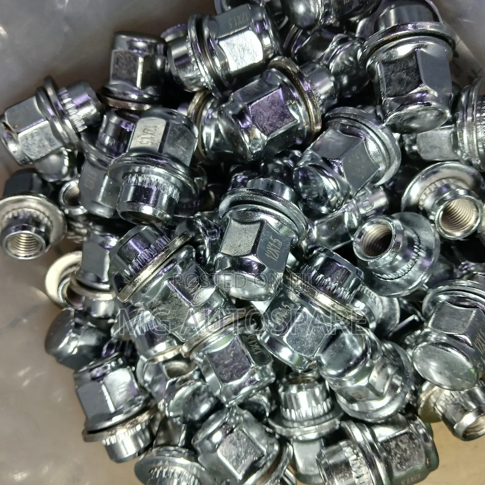 Wheel Chrome Nut With Washer Short