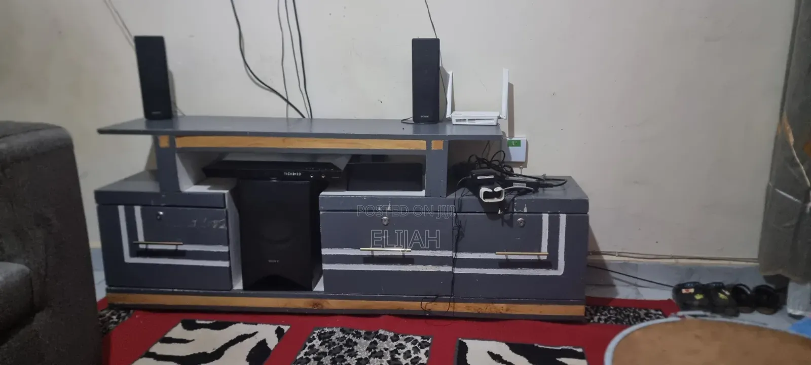Television (Tv) Stand