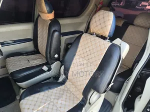 Toyota Porte 2013 Black