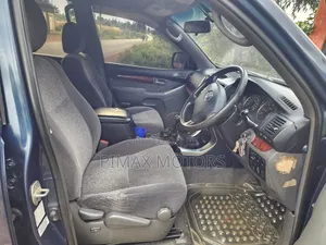 Toyota Porte 2013 Black