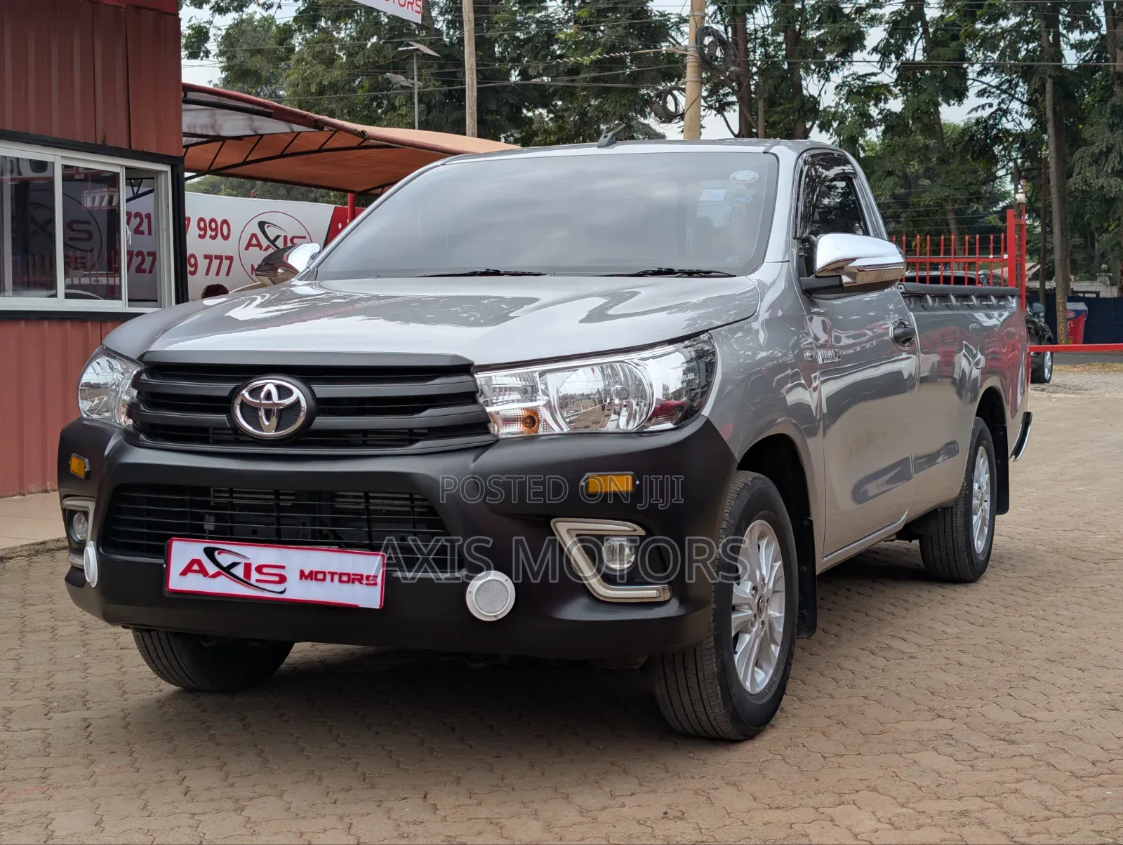 Toyota Hilux 2019 Silver