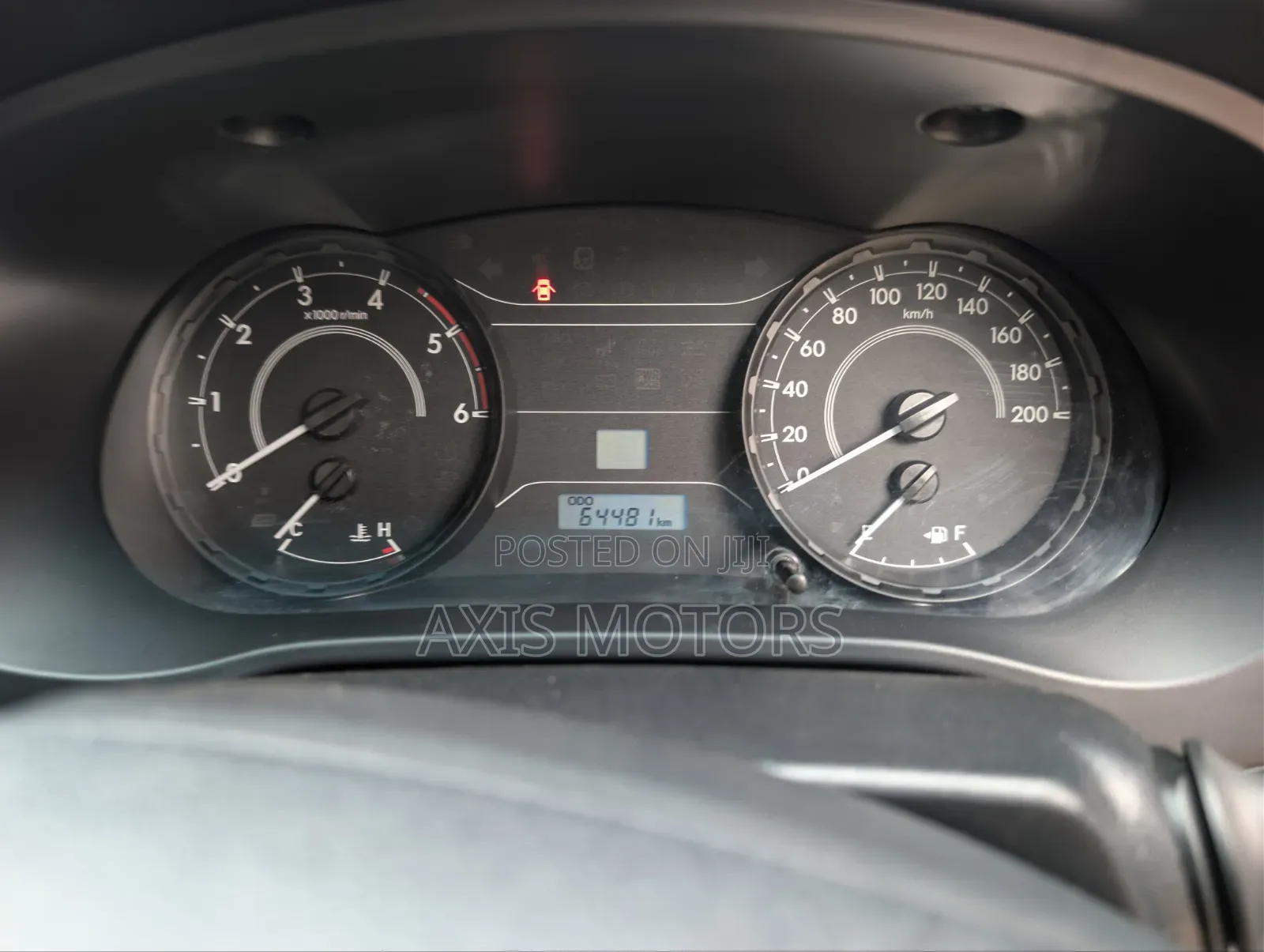 Toyota Hilux 2019 Silver