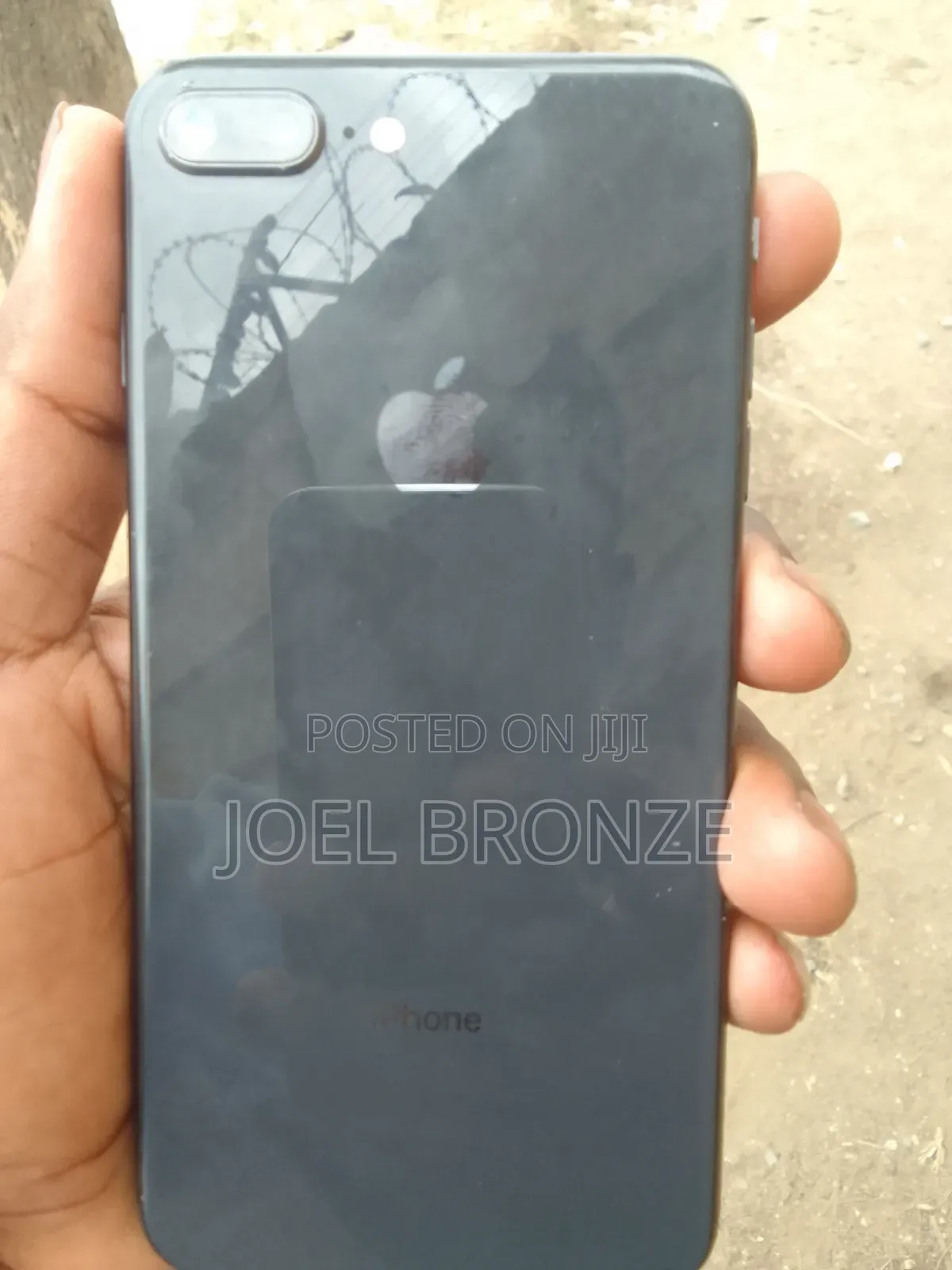 Apple iPhone 8 Plus 64 GB Black