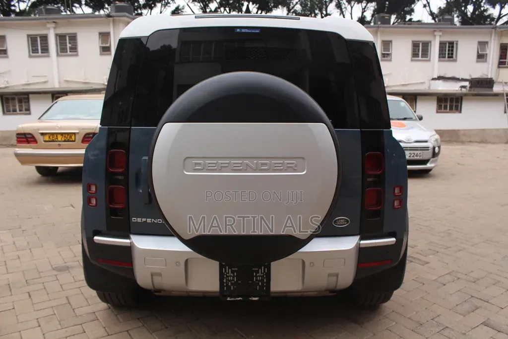 Land Rover Defender 2020 Gray