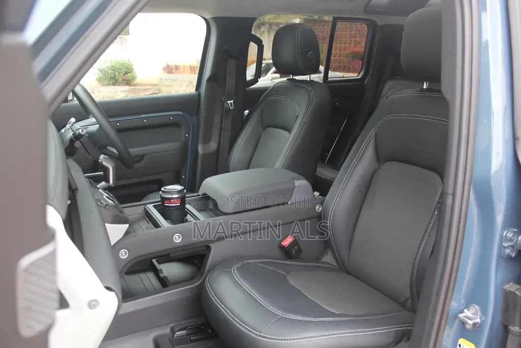 Land Rover Defender 2020 Gray