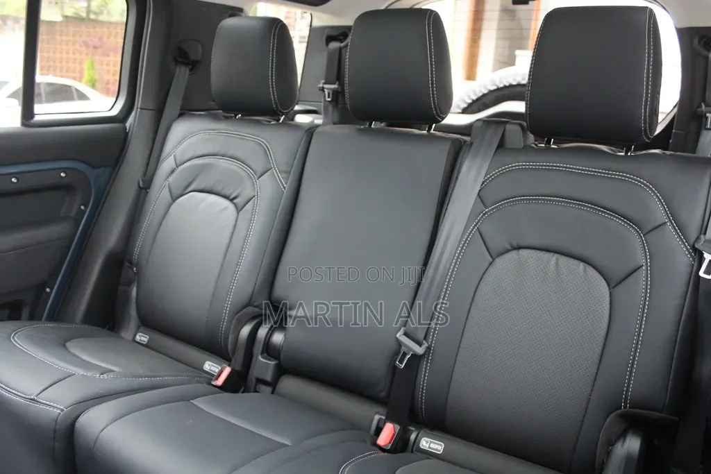 Land Rover Defender 2020 Gray