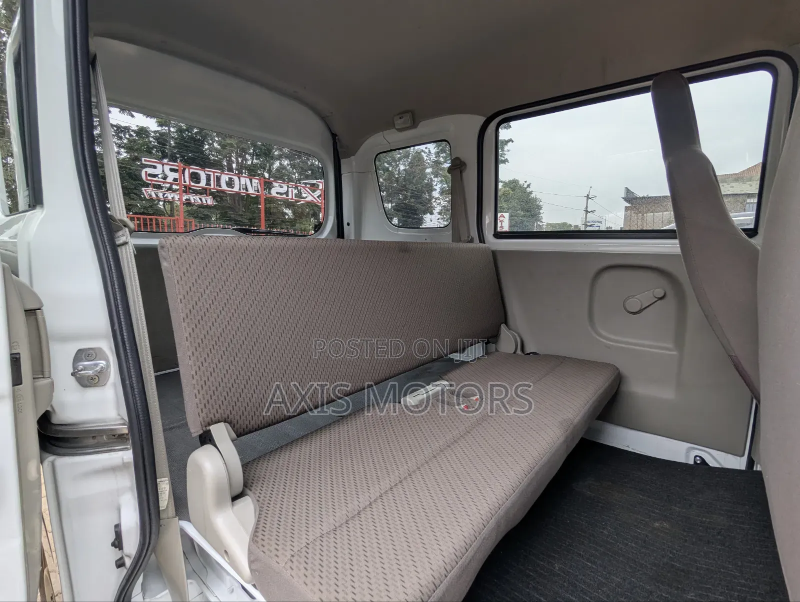 Suzuki Every Wagon 2019 White