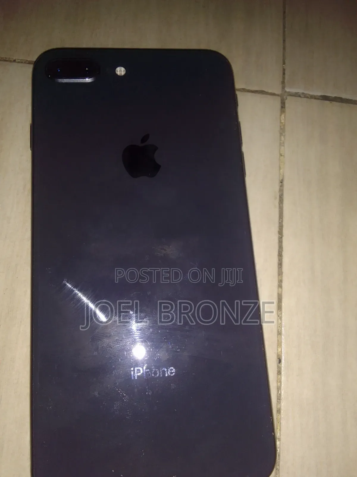 Apple iPhone 8 Plus 64 GB Black
