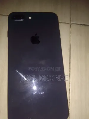 Apple iPhone 8 Plus 64 GB Black