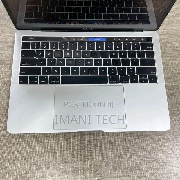 Laptop Apple MacBook Pro 2017 16GB Intel Core i7 SSD 256GB - thumbnail 4