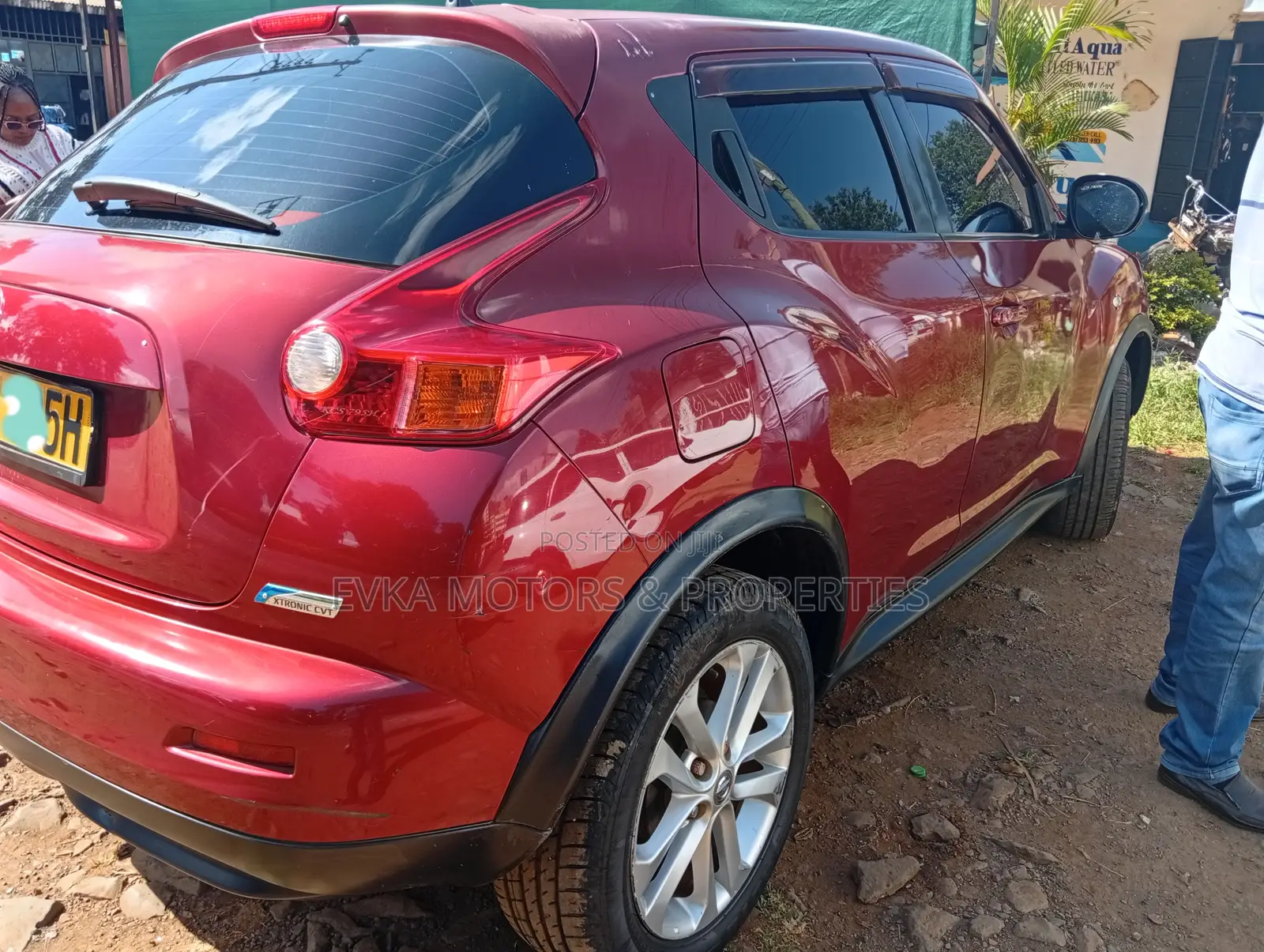 Nissan Juke 2011 Gold