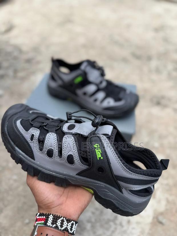Open Shoes