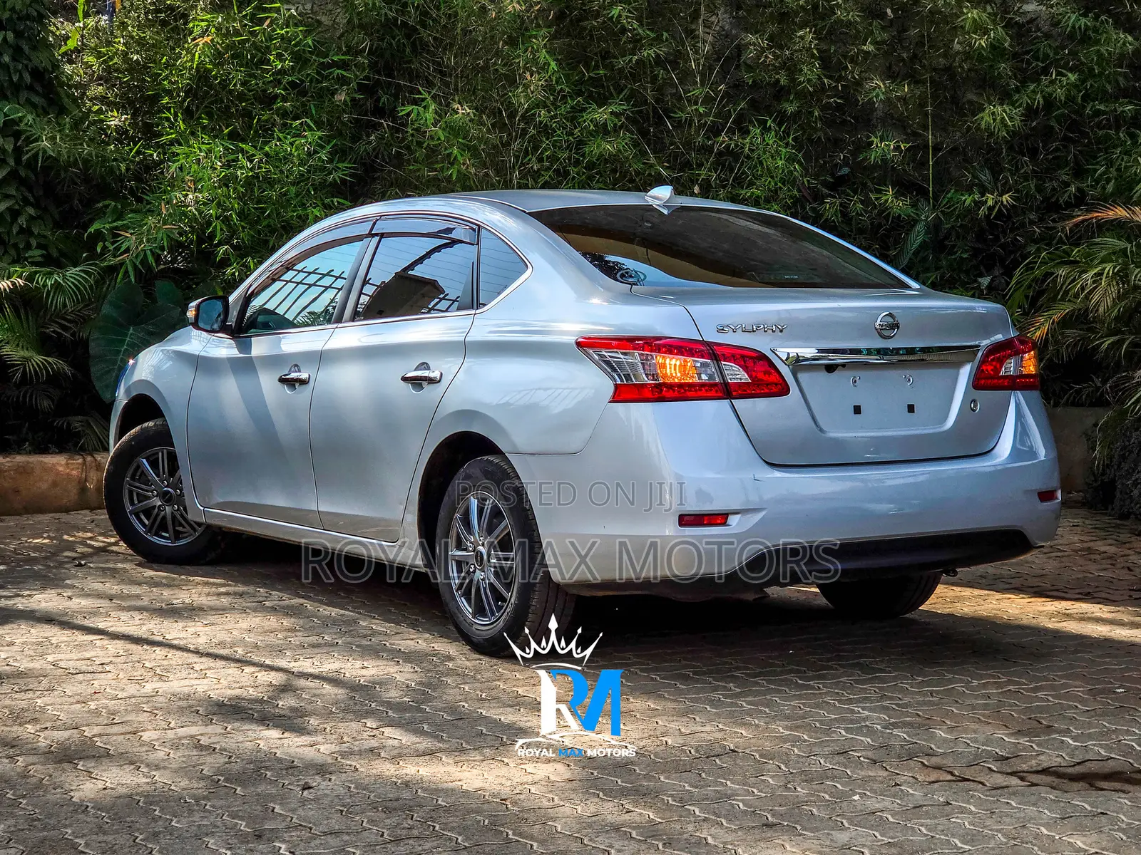 Nissan Sylphy 2019 Silver