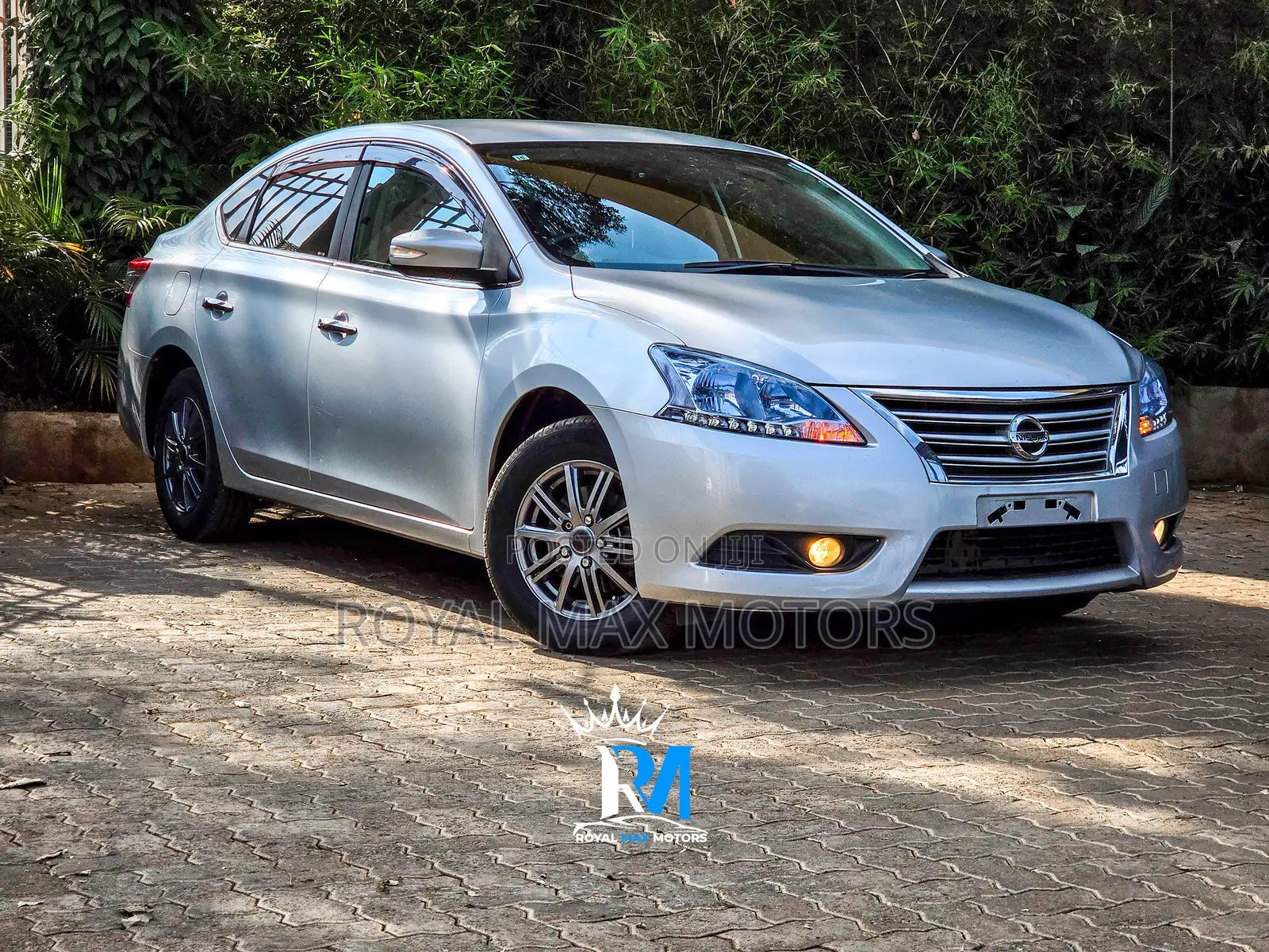 Nissan Sylphy 2019 Silver