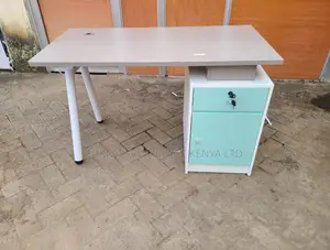 1200mm Executive Advanced Desk With Metallic Stand