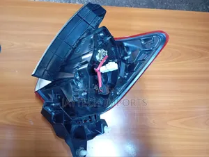 Vitz Juwella 2018 Taillight