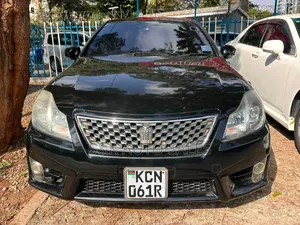 Toyota Crown 2010 Black
