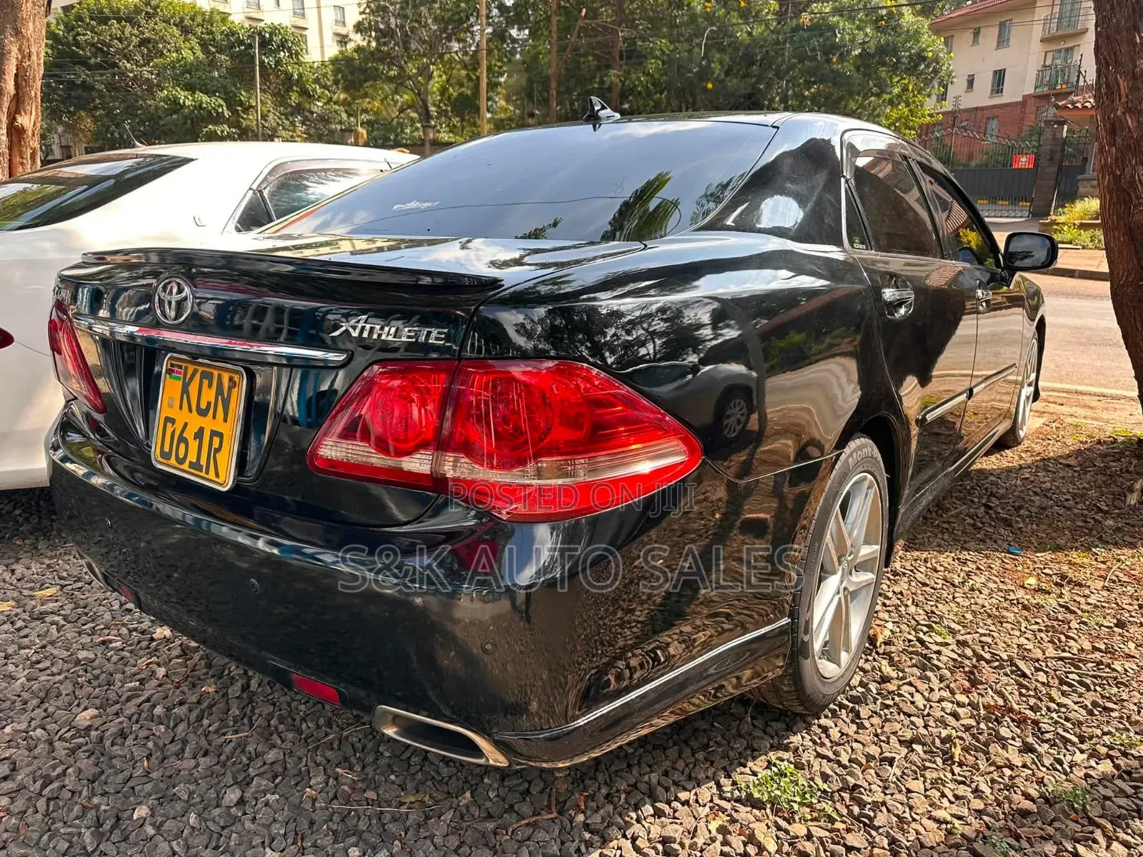 Toyota Crown 2010 Black