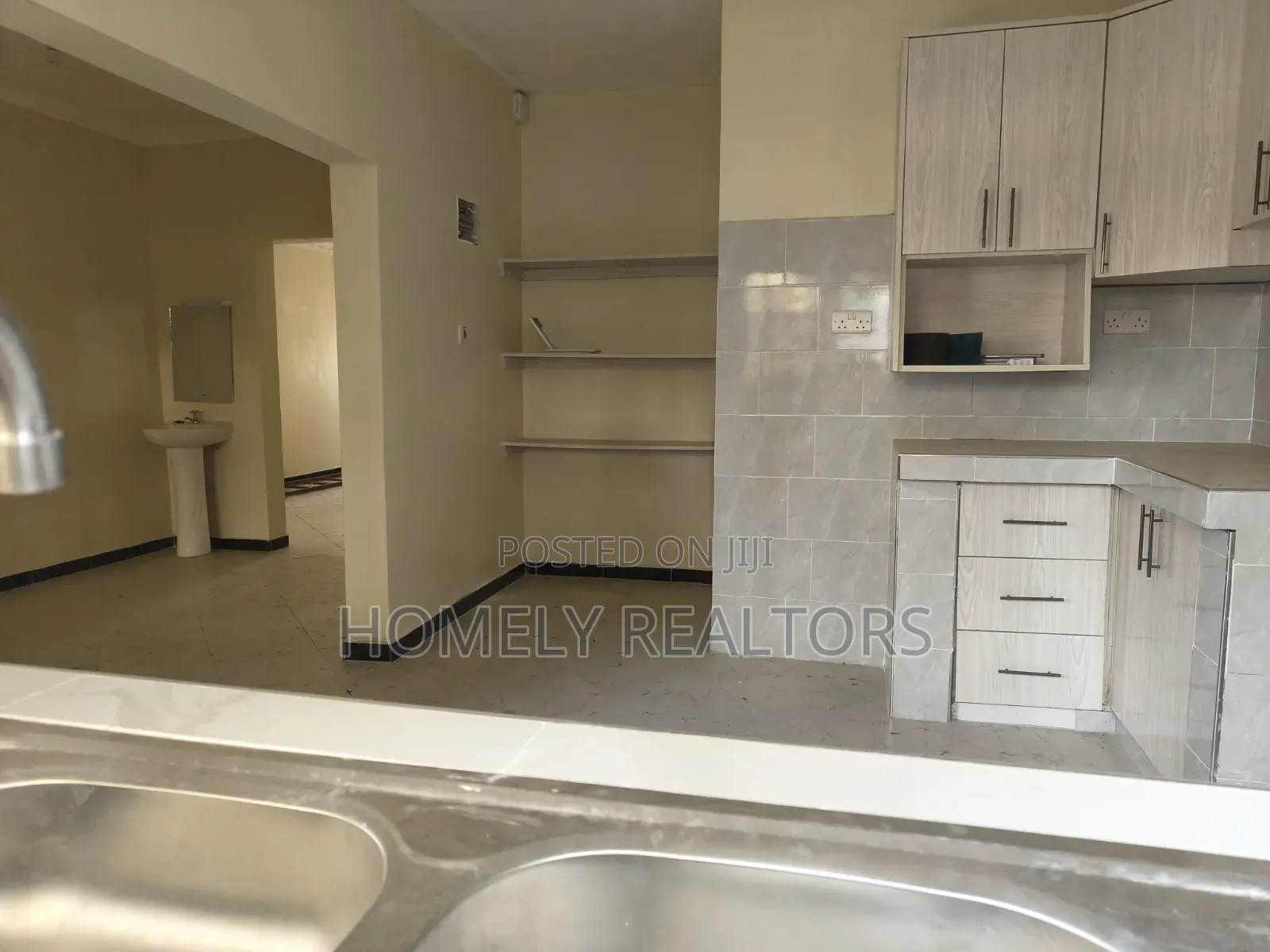 4bdrm Bungalow in Ongata Rongai, Kandisi for sale