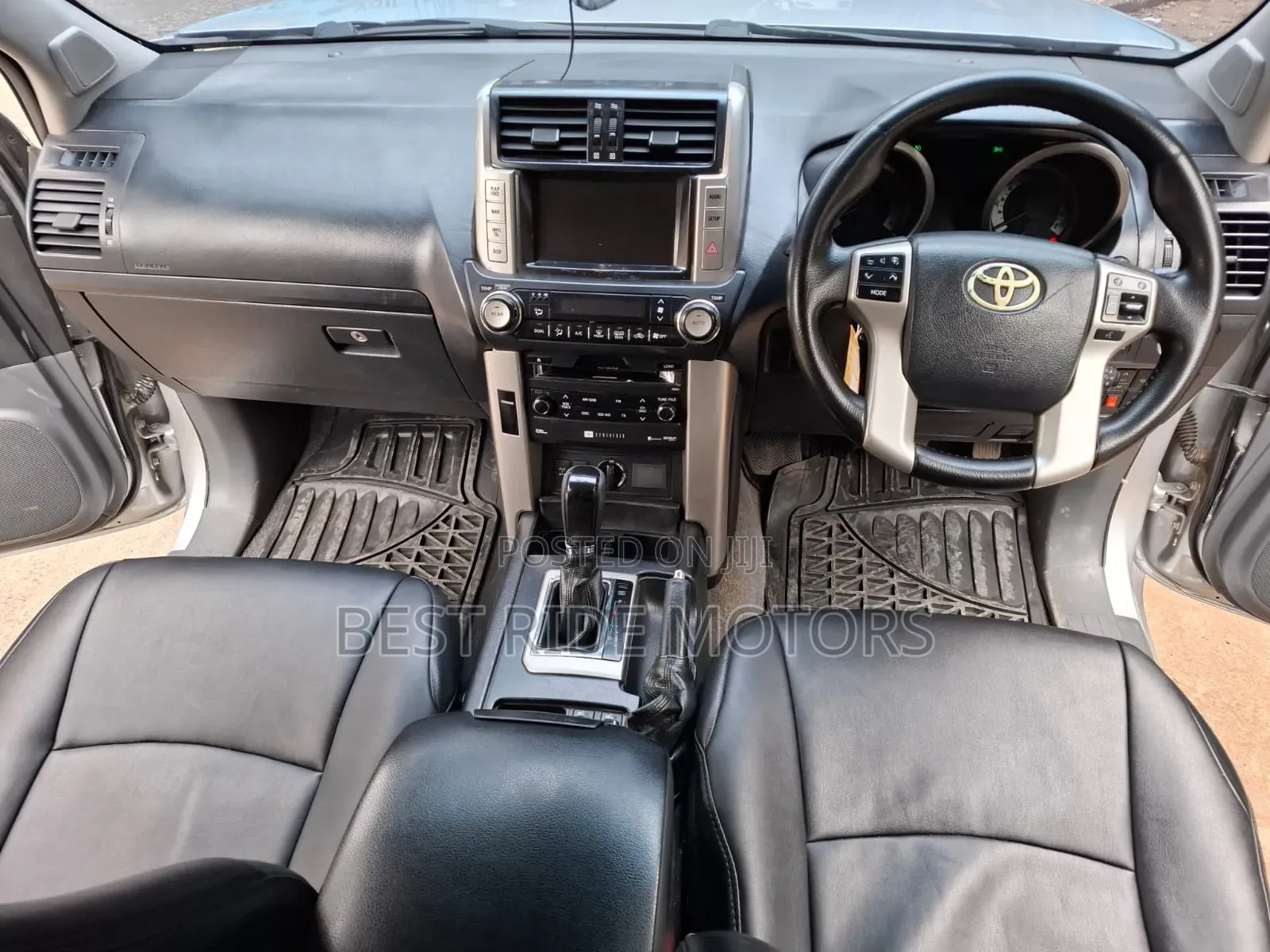 Toyota Land Cruiser Prado 3.0 TD 2010 Silver