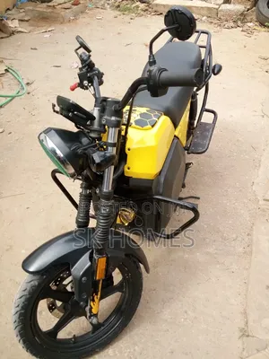 Motorcycle 2025 Yellow