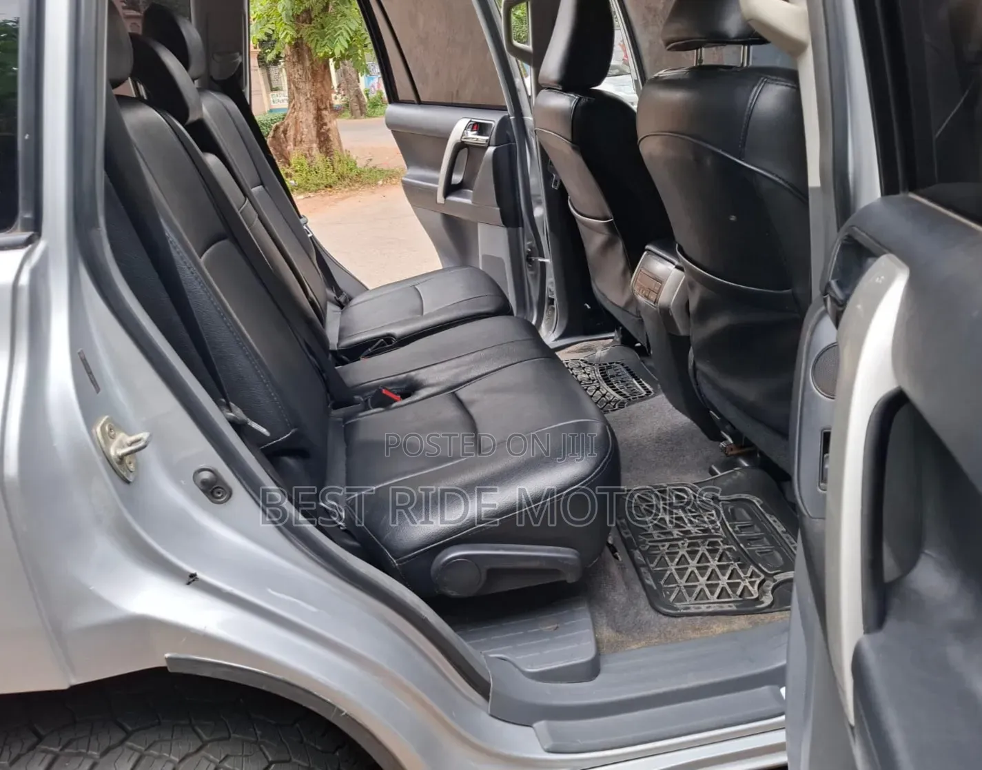 Toyota Land Cruiser Prado 3.0 TD 2010 Silver