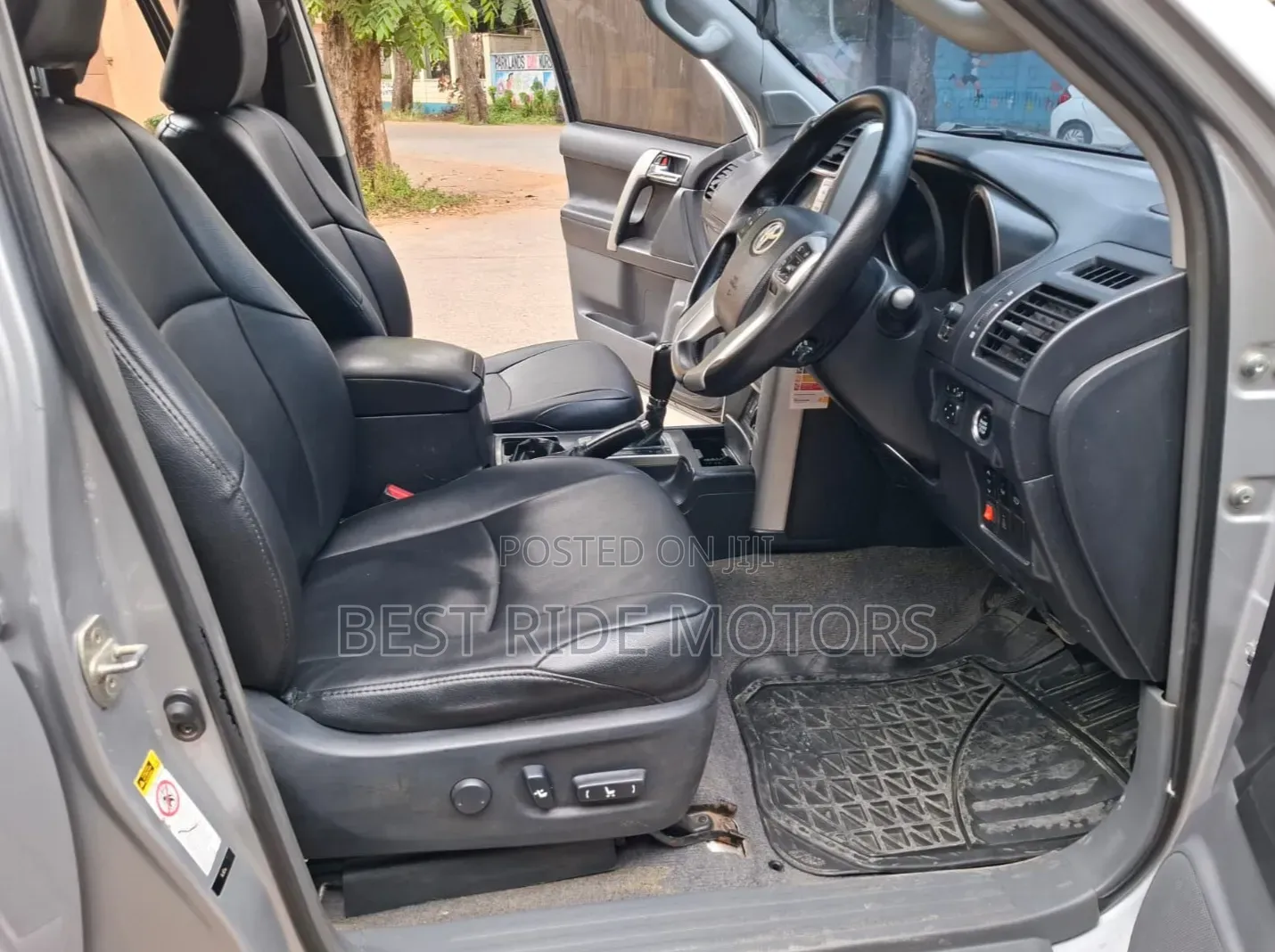 Toyota Land Cruiser Prado 3.0 TD 2010 Silver