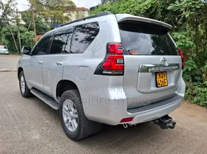 Toyota Land Cruiser Prado 3.0 TD 2010 Silver