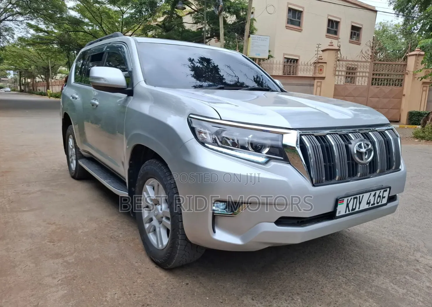 Toyota Land Cruiser Prado 3.0 TD 2010 Silver