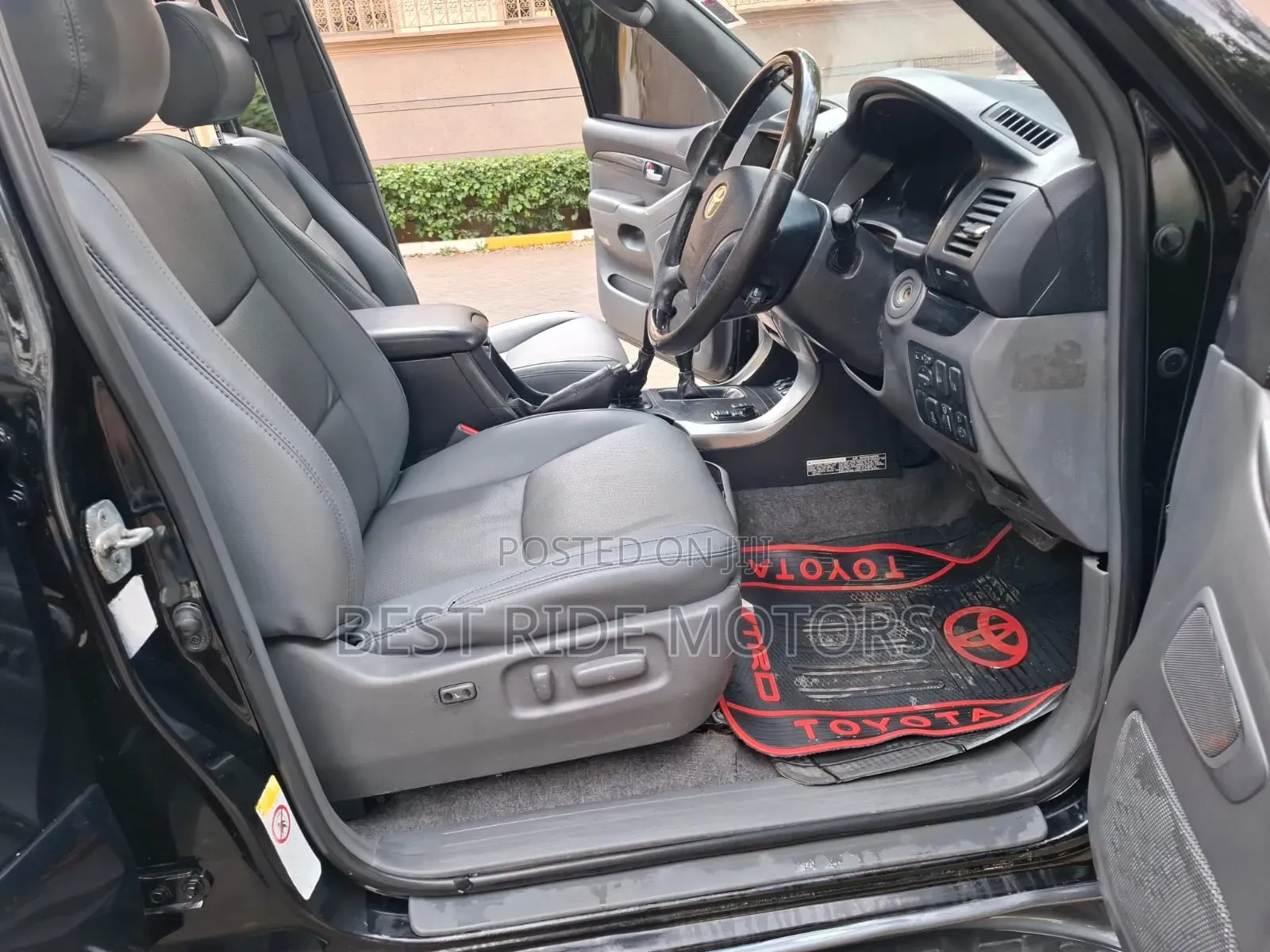 Toyota Land Cruiser Prado 3.0 D-4D 5dr 2008 Black
