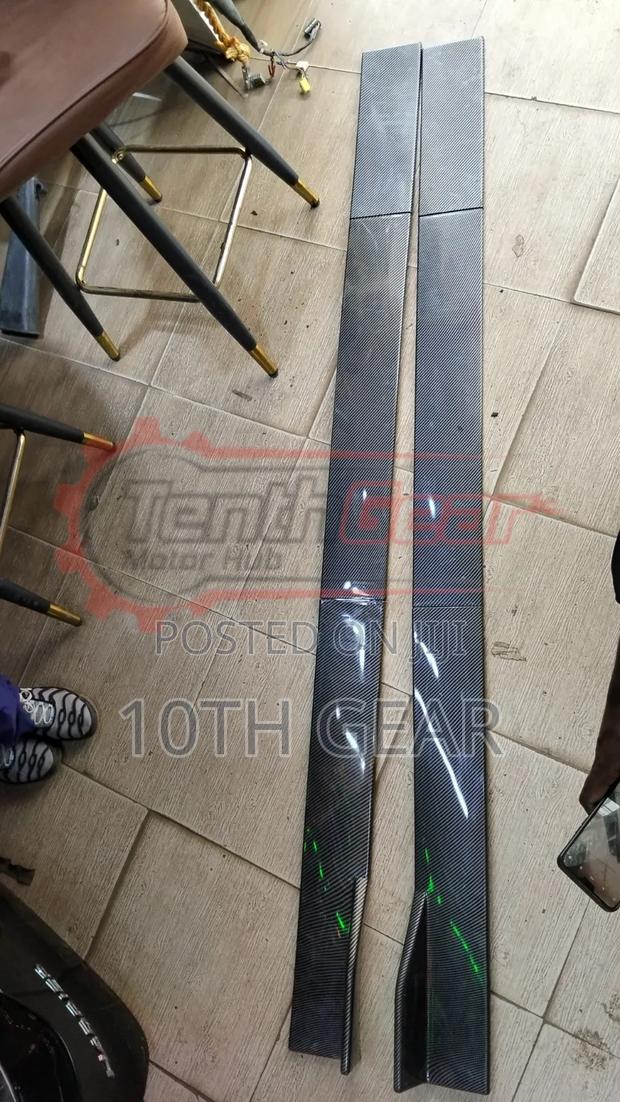 Universal Side Skirt Carbon