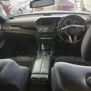 Mercedes-Benz E250 2016 Gray