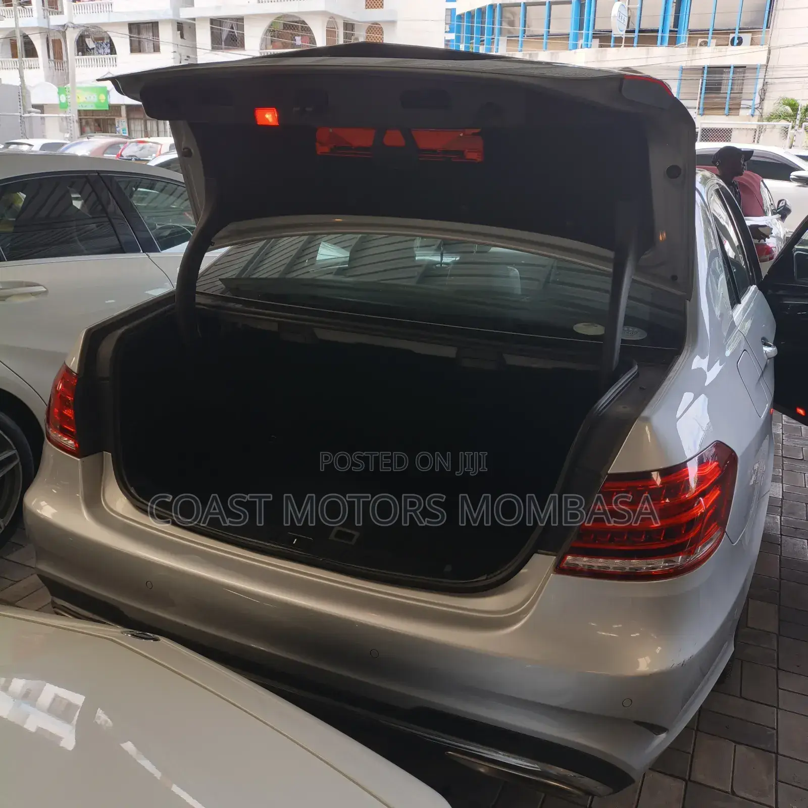 Mercedes-Benz E250 2016 Gray