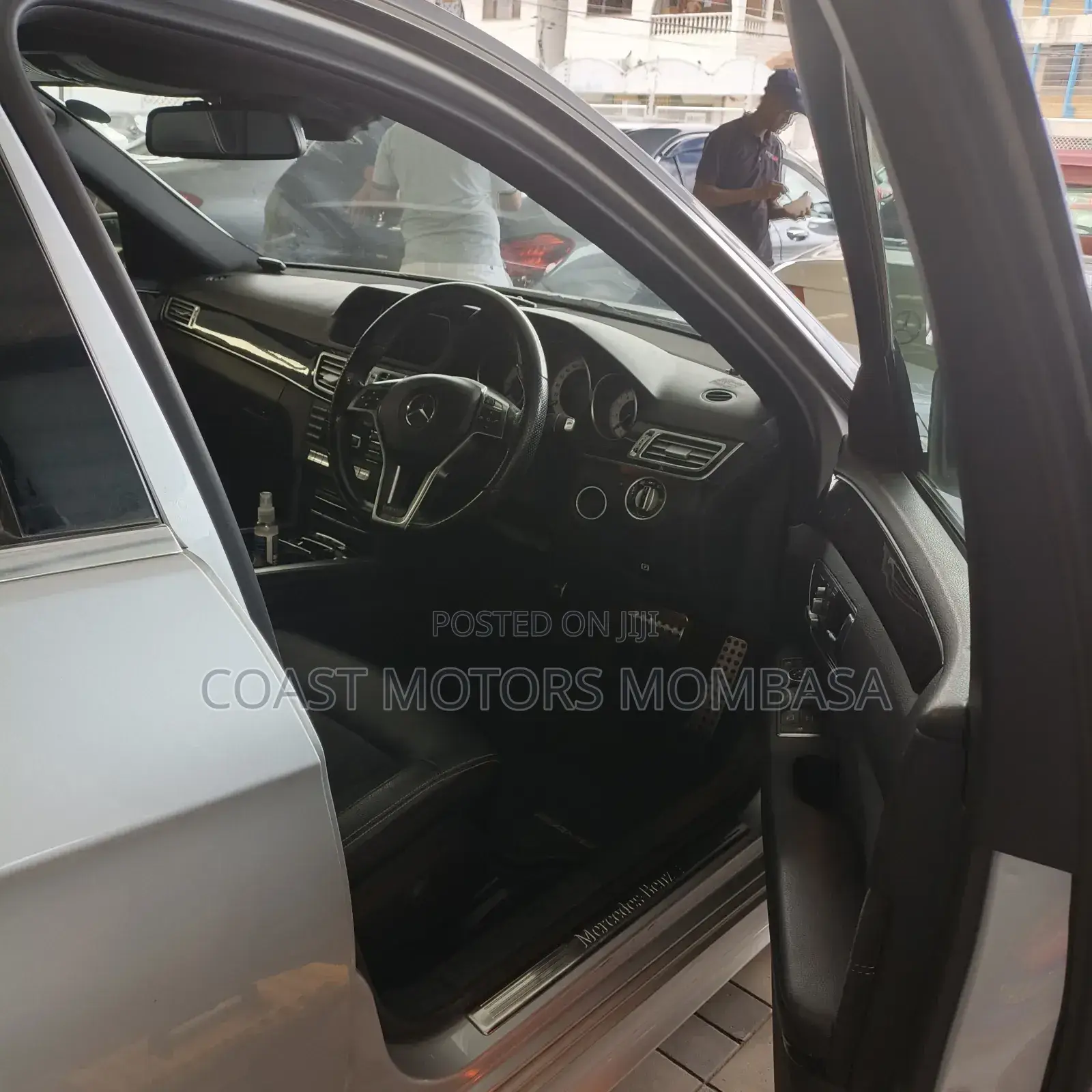 Mercedes-Benz E250 2016 Gray
