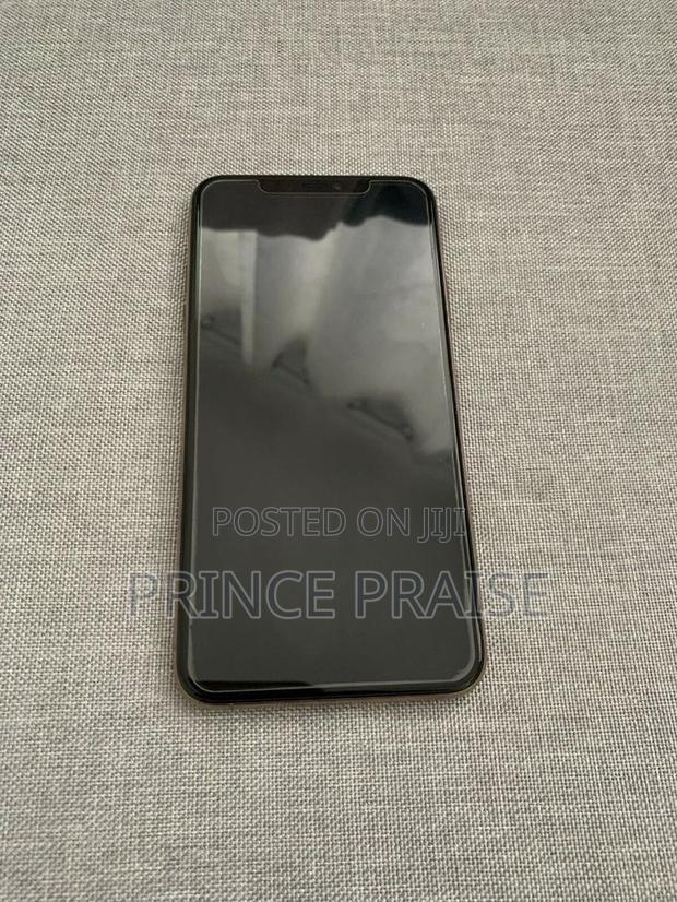 Apple iPhone 11 Pro Max 256 GB Black - thumbnail 3