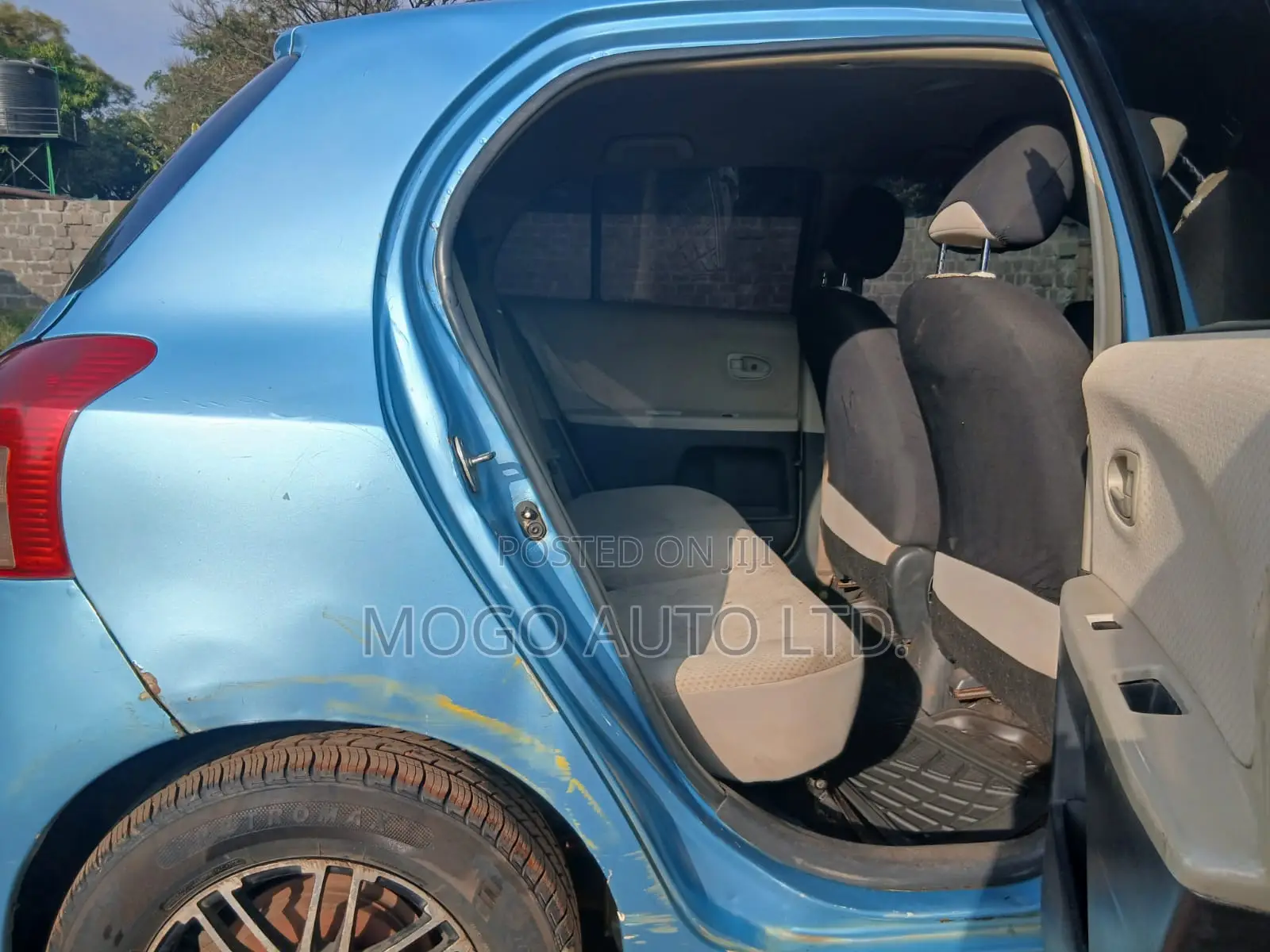 Toyota Vitz 2007 Blue