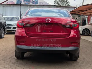 Mazda 2 2021 Red