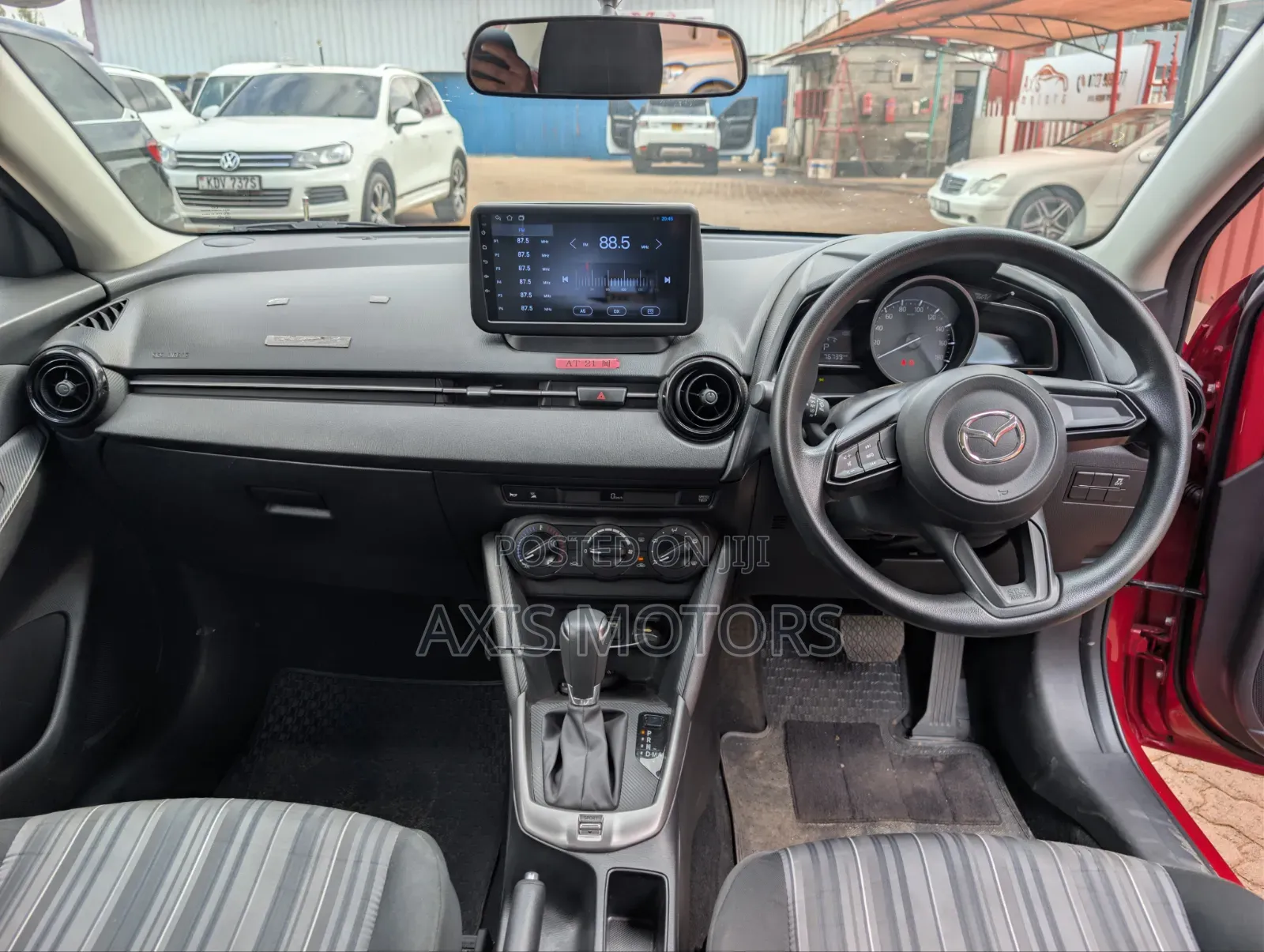 Mazda 2 2021 Red