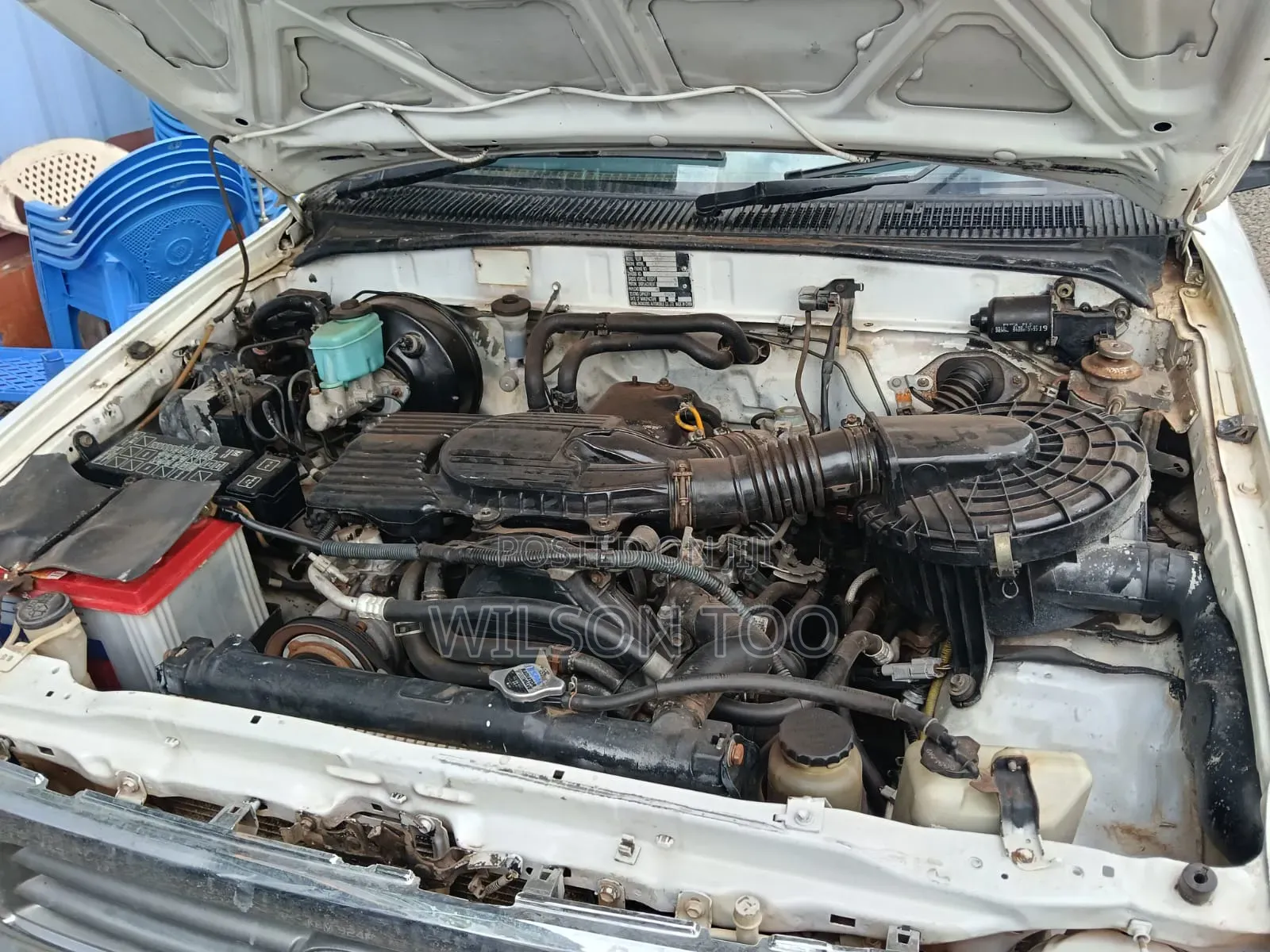 Toyota Hilux 2.5 Cab 2005 White
