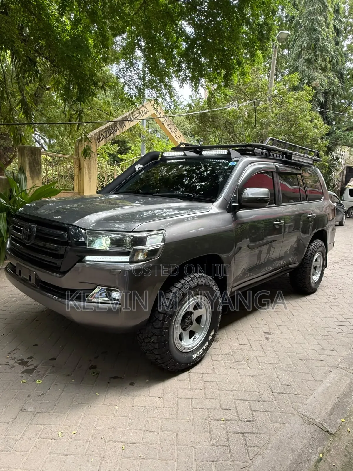 Toyota Land Cruiser 2020 Gray