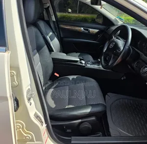 Mercedes-Benz C200 2010 White