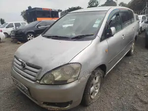 Toyota Ipsum 240i Limited 4WD 2002 Silver