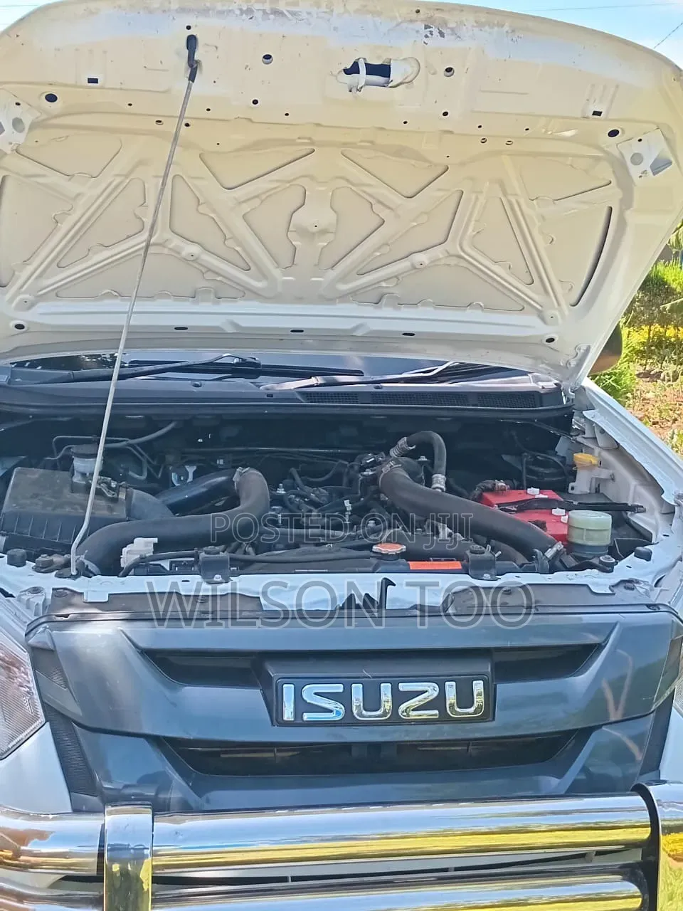 Isuzu D-MAX 2014 White
